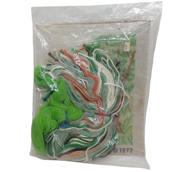 Paragon Needlecraft Farm Scene 5405 Needlepoint Kit Fits 8X10 Frame 1977 - Picture 2 of 4